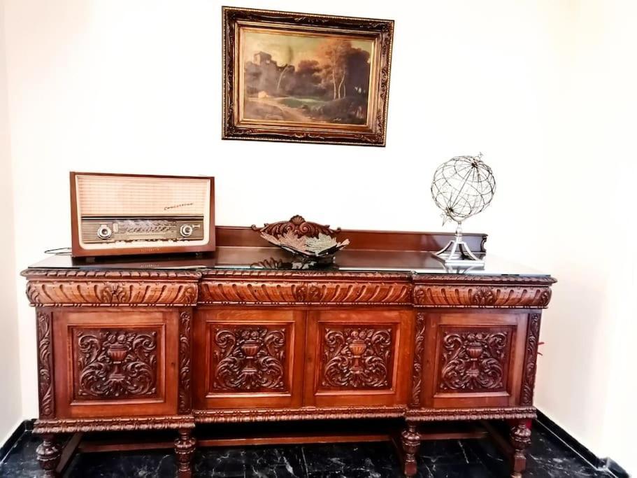 Sarakin's Mansion Luxury Retreat Apartment