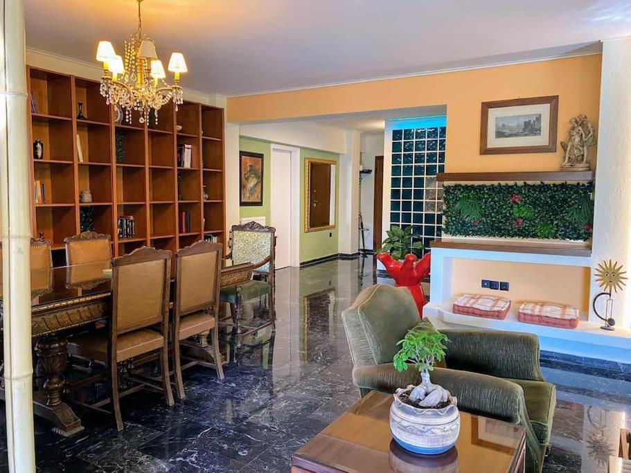 Apartment Sarakin's Mansion Luxury Retreat Athens